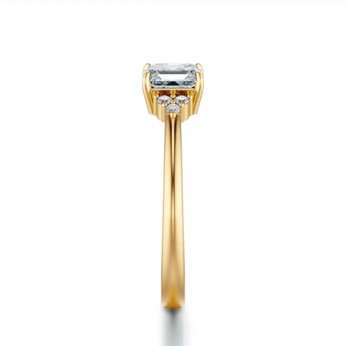 Pierścionek z prostokątnym diamentem 0.60ct SBPZ_043